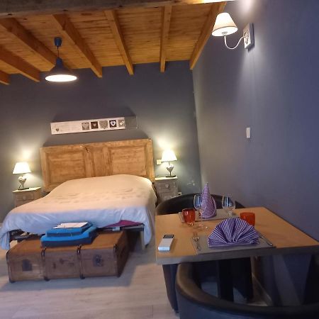 Les Chambres De La Cour Arsimont Zewnętrze zdjęcie